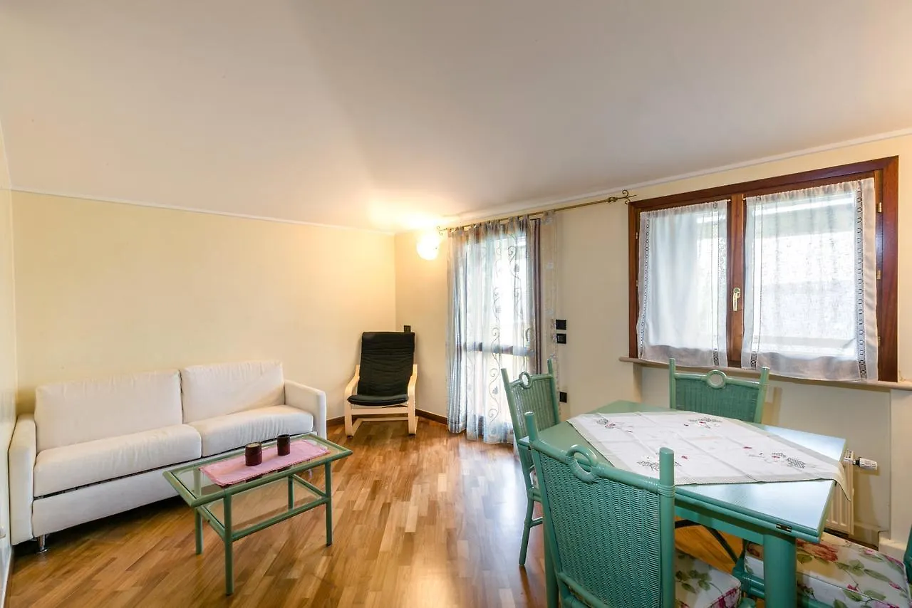 Sirmio Apartments - Primavera Stay Sirmione Itálie