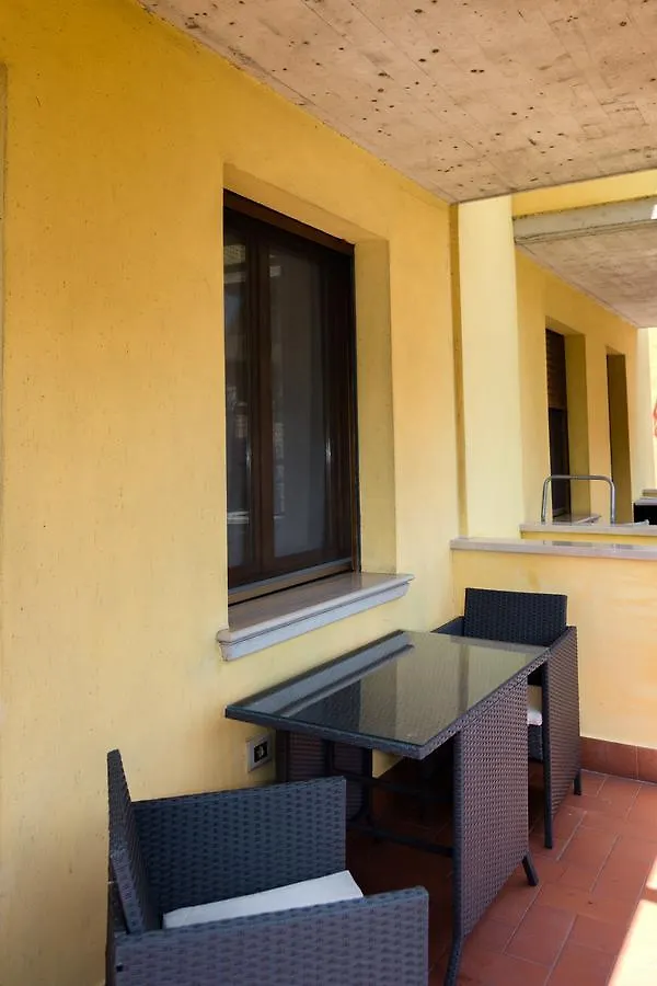 Sirmio Apartments - Primavera Stay Sirmione
