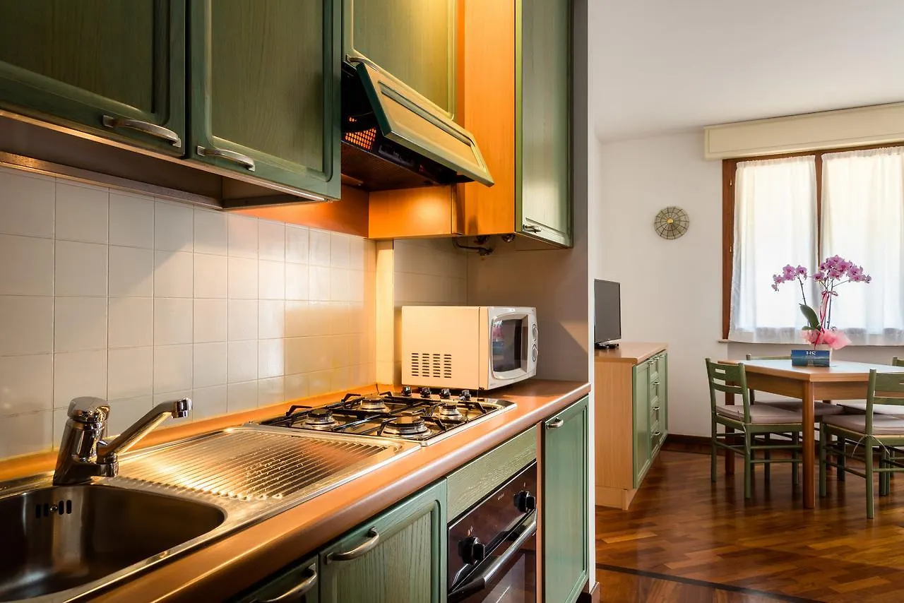 Sirmio Apartments - Primavera Stay Sirmione